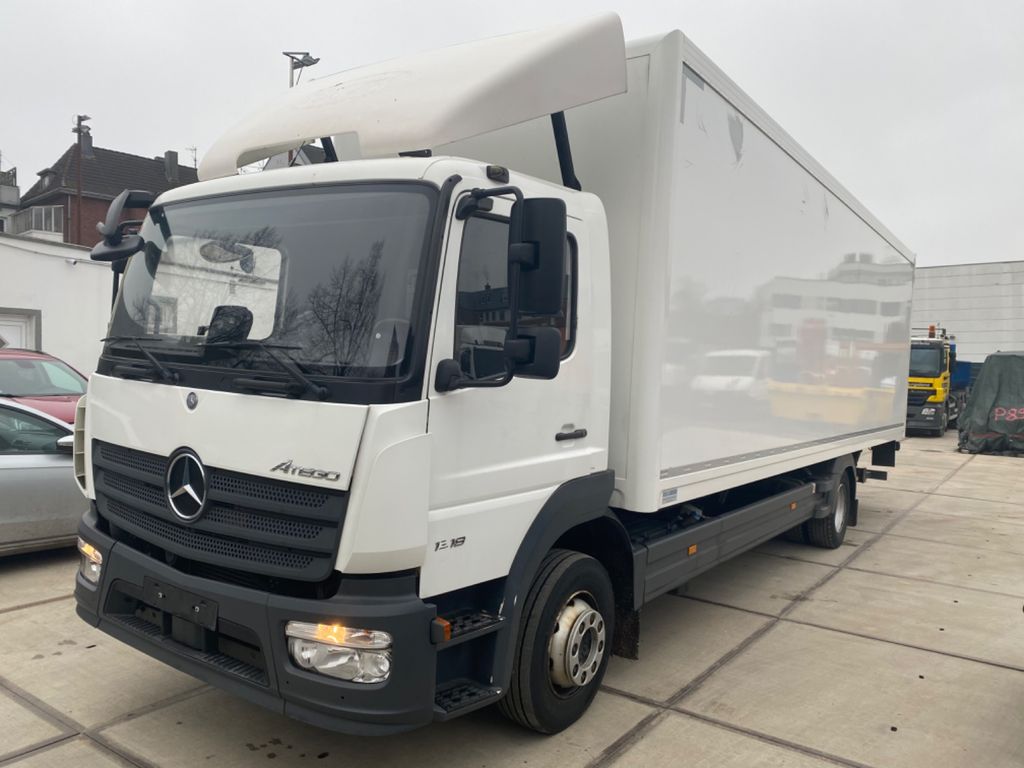 2019 Mercedes-Benz 1318 Atego 3